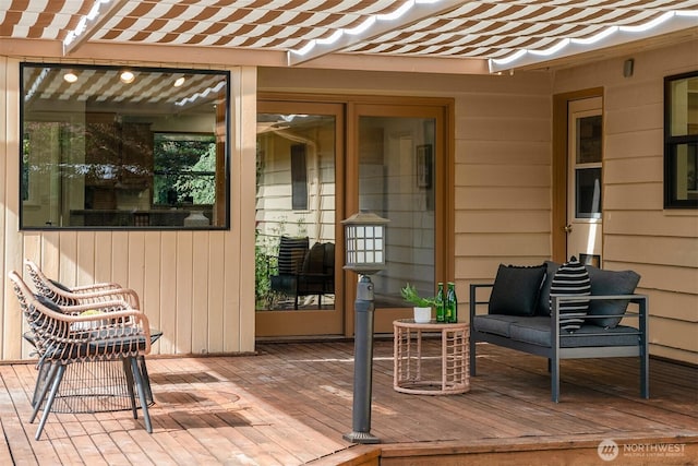 16223 NE 26th St, Bellevue, WA 98008 - view of wooden deck