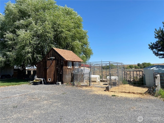4820 NE 7.5 Rd, Moses Lake, WA 98837 - view of yard with an outbuilding