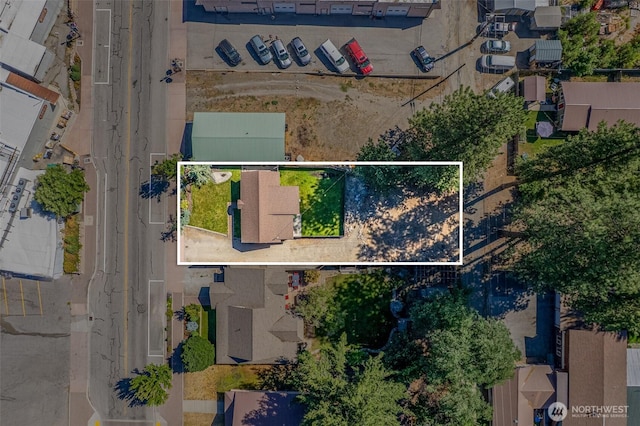 1313 Front St, Leavenworth, WA 98826 - aerial view of property and surrounding area with property parcel outlined