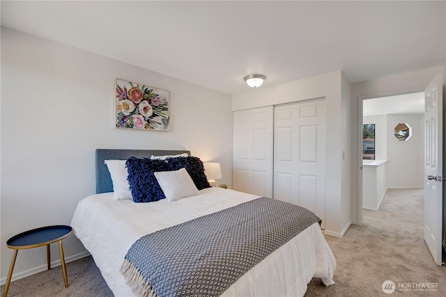 25015 110th Ave SE Unit B, Kent, WA 98030 - bedroom with light carpet and a closet