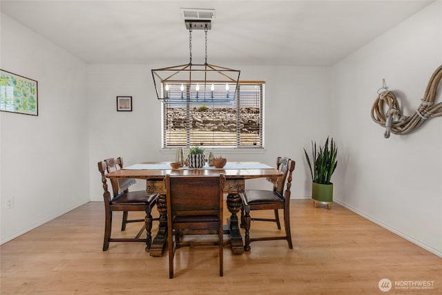 8851 48th Pl W, Mukilteo, WA 98275 - dining area featuring light wood-type flooring and baseboards