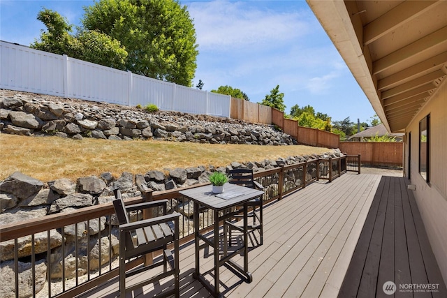 8851 48th Pl W, Mukilteo, WA 98275 - wooden terrace with a fenced backyard