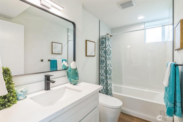 2204 139th Pl SE, Bellevue, WA 98005 - bathroom with vanity, shower / tub combo, wood finished floors, and recessed lighting