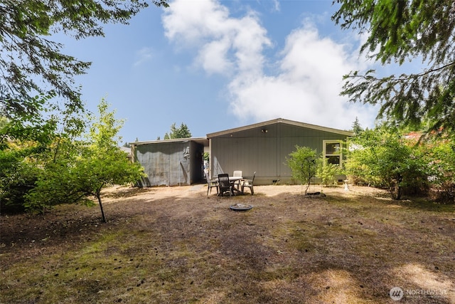 2072 Hastings Ln SE, Port Orchard, WA 98367 - rear view of property with crawl space