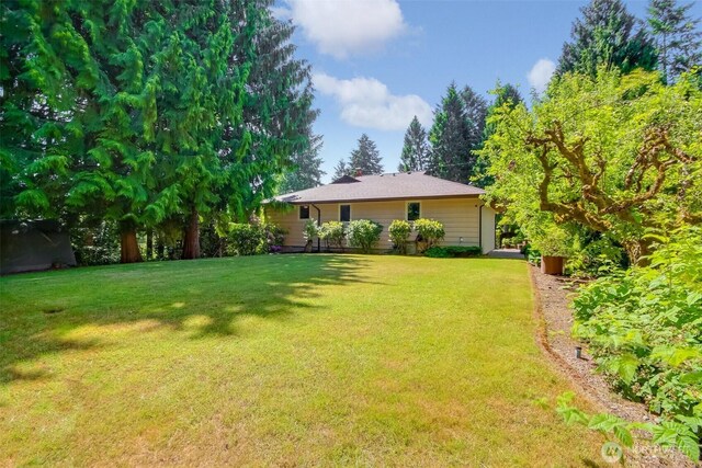 2404 SW 170th St, Burien, WA 98166 - view of grassy yard