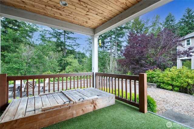 8019 149th Pl SE, Newcastle, WA 98059 - view of wooden deck