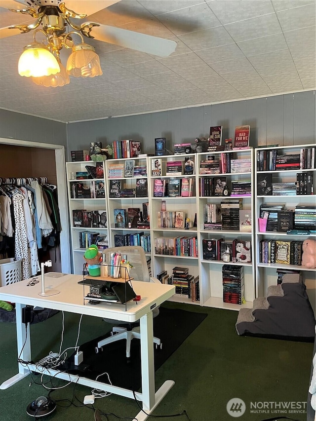 1610 M St NE, Auburn, WA 98002 - office area featuring carpet floors and a chandelier