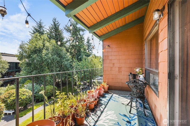 7310 N Skyview Ln Unit J-301, Tacoma, WA 98406 - view of balcony