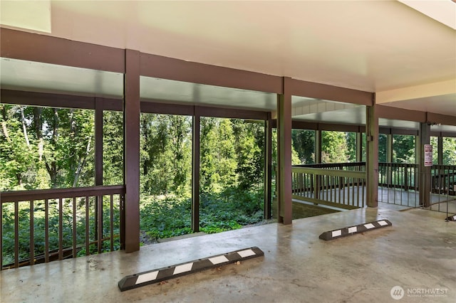 1211 N 8th St Unit 4, Mount Vernon, WA 98273 - view of unfurnished sunroom