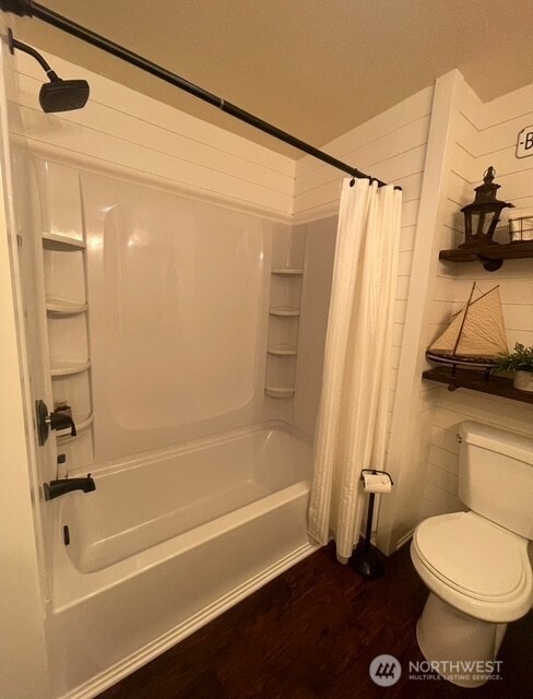 1327 Marie View St, Port Angeles, WA 98363 - full bath featuring shower / bath combination with curtain and wood finished floors