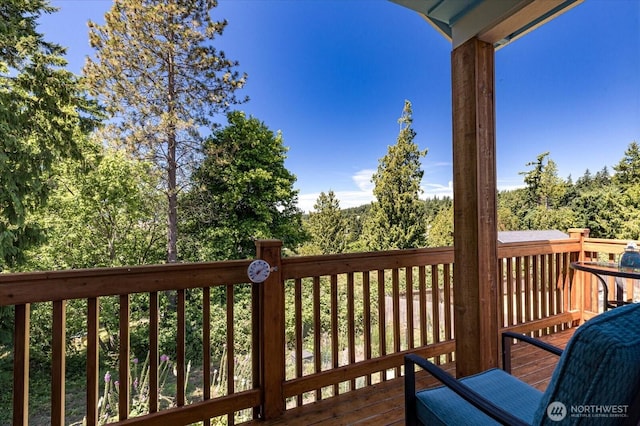 1156 Halsey Ave, Coupeville, WA 98239 - view of wooden terrace