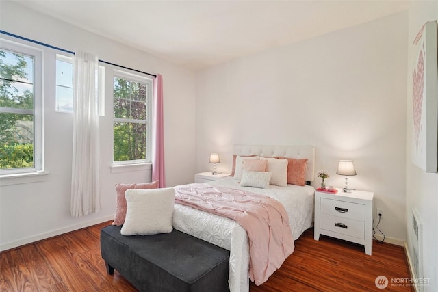 1899 NE Kenyon Ct, Issaquah, WA 98029 - bedroom featuring wood finished floors and baseboards