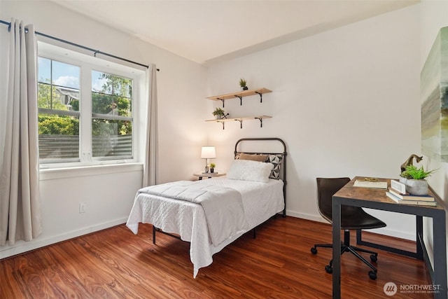 1899 NE Kenyon Ct, Issaquah, WA 98029 - bedroom with wood finished floors and a desk