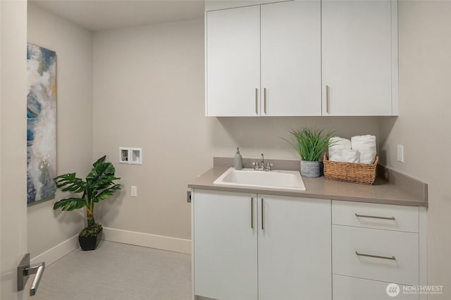 10915 126th Pl NE, Kirkland, WA 98033 - laundry area featuring hookup for a washing machine and cabinet space