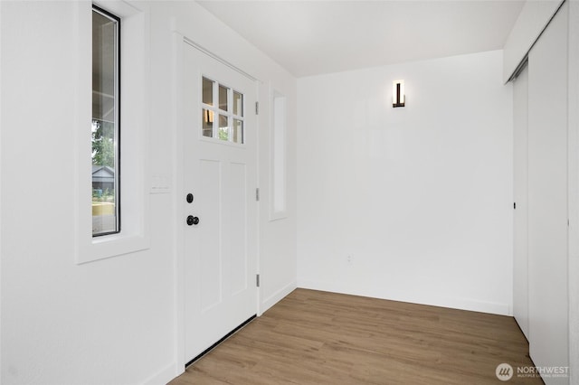 1308 133rd St S, Tacoma, WA 98444 - entrance foyer featuring light wood finished floors and baseboards