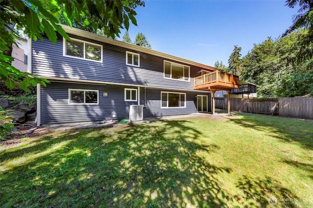 21313 2nd Dr SE, Bothell, WA 98021 - back of property featuring a deck