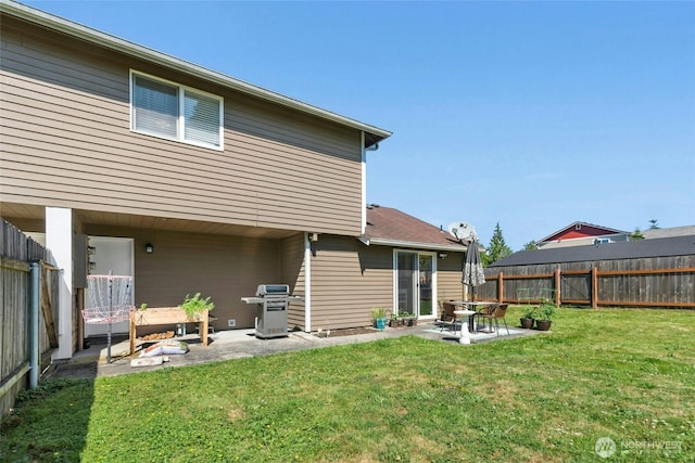 2427 Spruce Rd, Lake Stevens, WA 98258 - rear view of house with a patio area and a fenced backyard