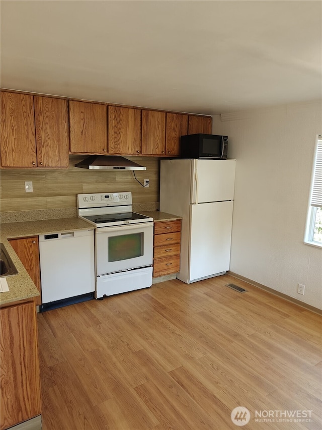 1720 Maple Ln Unit 11, Kent, WA 98030 - photo 13