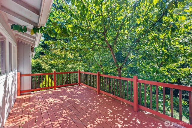 10122 50th Pl W, Mukilteo, WA 98275 - view of wooden deck
