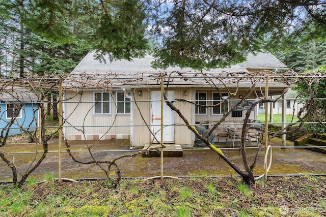 1869 Van Hoesen Rd, Onalaska, WA 98570 - back of property with roof with shingles