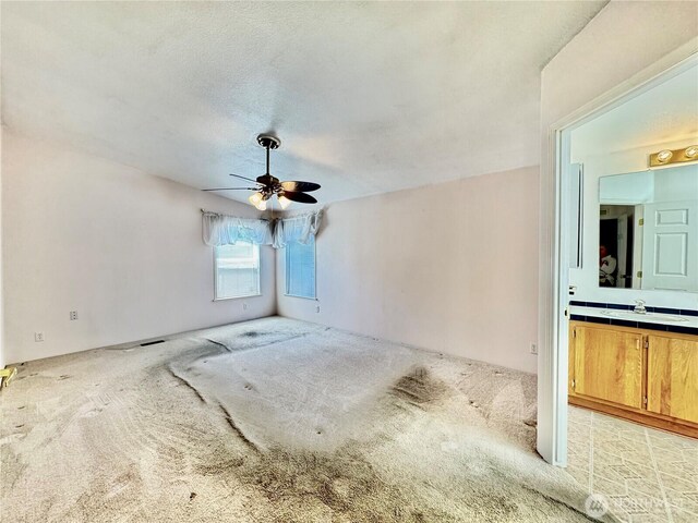 5711 100th St NE Unit 2, Marysville, WA 98270 - photo 12