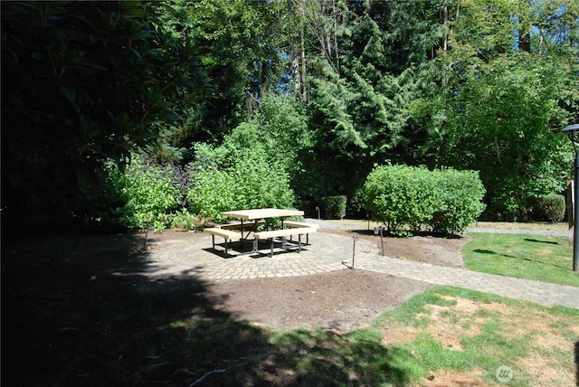 12712 Admiralty Way Unit B202, Everett, WA 98204 - view of community with a patio area