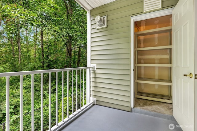12712 Admiralty Way Unit B202, Everett, WA 98204 - view of balcony