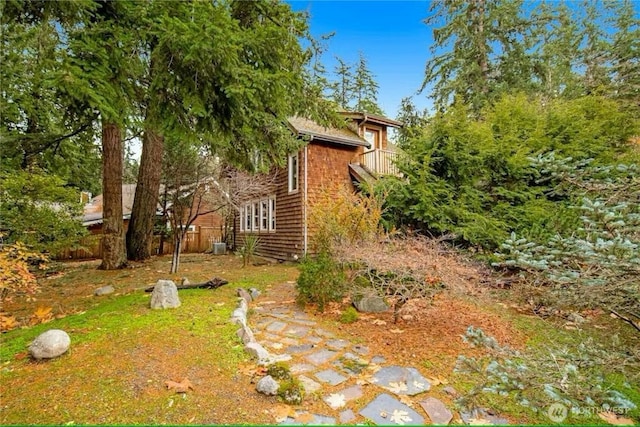 5579 NE Foster Rd, Bainbridge Island, WA 98110 - view of yard