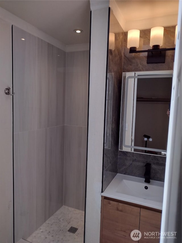 6245 S Huson St, Tacoma, WA 98409 - bathroom featuring vanity