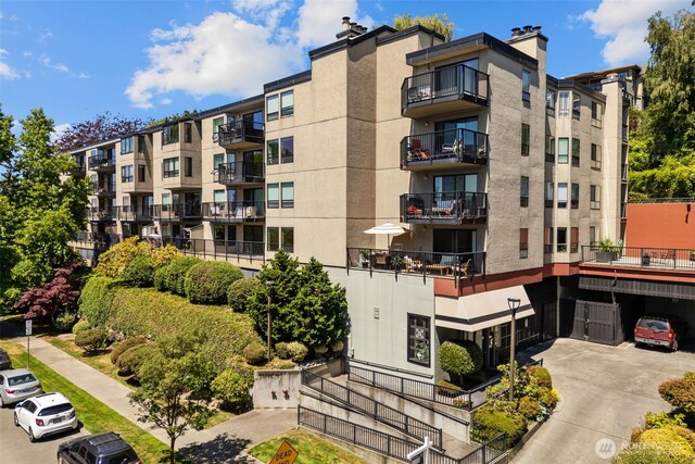 500 W Roy St Unit W103, Seattle, WA 98119 - view of apartment building / complex