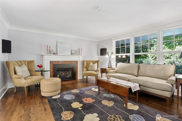 4712 90th Ave SE, Mercer Island, WA 98040 - living area featuring wood finished floors, ornamental molding, and a brick fireplace