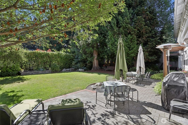 4712 90th Ave SE, Mercer Island, WA 98040 - view of patio / terrace with a grill and outdoor dining area