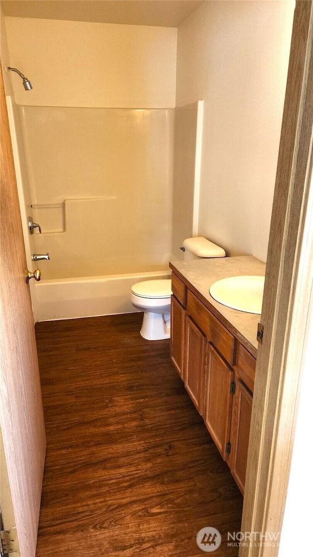 2316 Xenia St Unit 2316, Bellingham, WA 98229 - full bathroom with vanity, wood finished floors, and shower / bath combination
