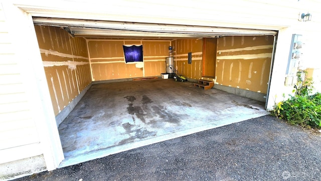 2316 Xenia St Unit 2316, Bellingham, WA 98229 - garage with water heater