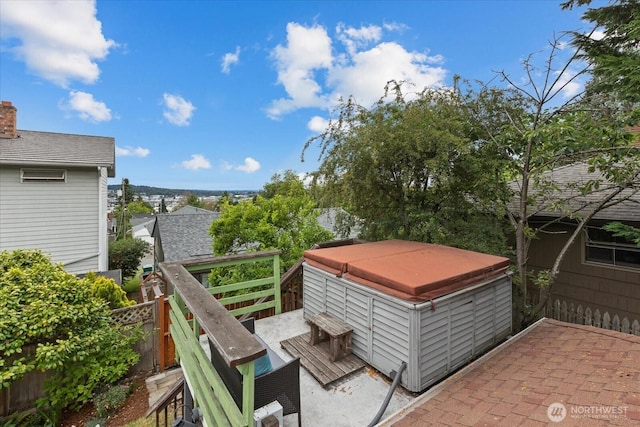 4301 1st Ave NW, Seattle, WA 98107 - view of yard with a hot tub and a patio area
