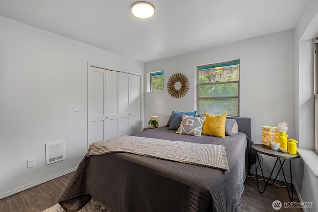 4802 Delridge Way SW, Seattle, WA 98106 - bedroom featuring wood finished floors and a closet