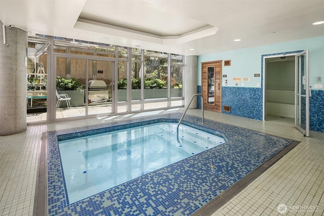 2033 2nd Ave Unit 703, Seattle, WA 98121 - indoor pool with a jacuzzi