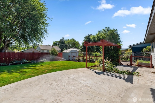 1315 Gaspar St, Wenatchee, WA 98801 - fenced backyard with a patio area and a shed