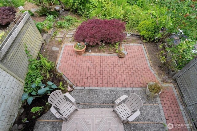 22703 Lakeview Dr Unit E5, Mountlake Terrace, WA 98043 - view of patio / terrace
