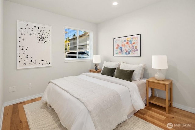 6042B 41st Ave SW, Seattle, WA 98136 - bedroom featuring wood finished floors and recessed lighting