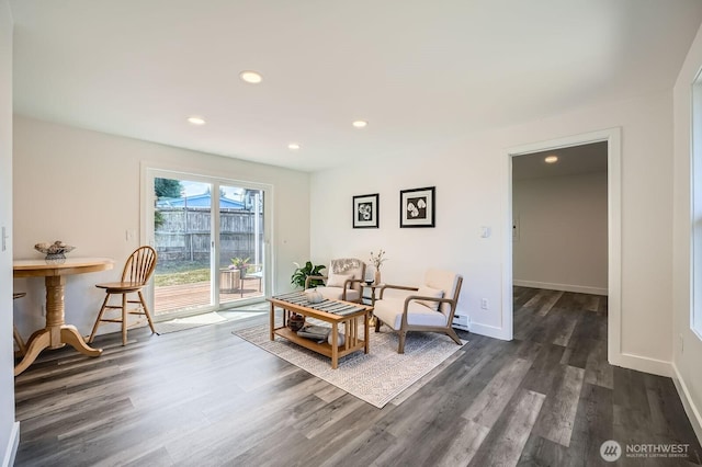 10985 SE 225th St, Kent, WA 98031 - living area featuring dark wood finished floors and recessed lighting