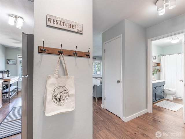 10 S Cove Ave Unit 21, Wenatchee, WA 98801 - corridor with wood finished floors and baseboards