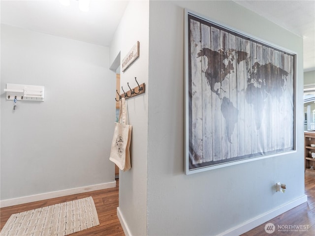 10 S Cove Ave Unit 21, Wenatchee, WA 98801 - detailed view of wood finished floors and baseboards