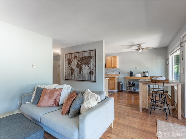 10 S Cove Ave Unit 21, Wenatchee, WA 98801 - living area featuring light wood finished floors and a ceiling fan