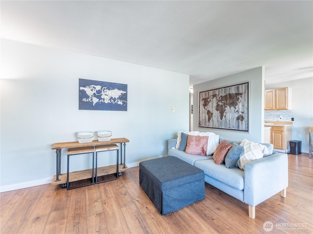 10 S Cove Ave Unit 21, Wenatchee, WA 98801 - living area featuring light wood-style floors and baseboards