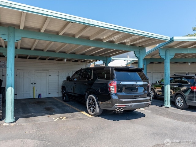 10 S Cove Ave Unit 21, Wenatchee, WA 98801 - view of covered parking lot