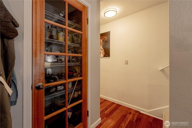 916 N 165th St Unit 7, Shoreline, WA 98133 - wine cellar featuring wood finished floors and baseboards