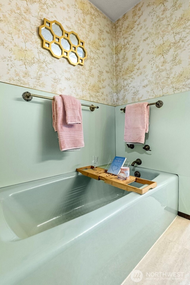 152 E Park Ln, Port Angeles, WA 98362 - full bathroom with wallpapered walls