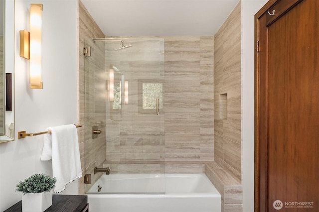 3103 Mount Rainier Dr S, Seattle, WA 98144 - bathroom featuring enclosed tub / shower combo