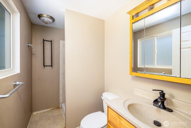 6808 NE 165th St, Kenmore, WA 98028 - bathroom featuring a shower and vanity